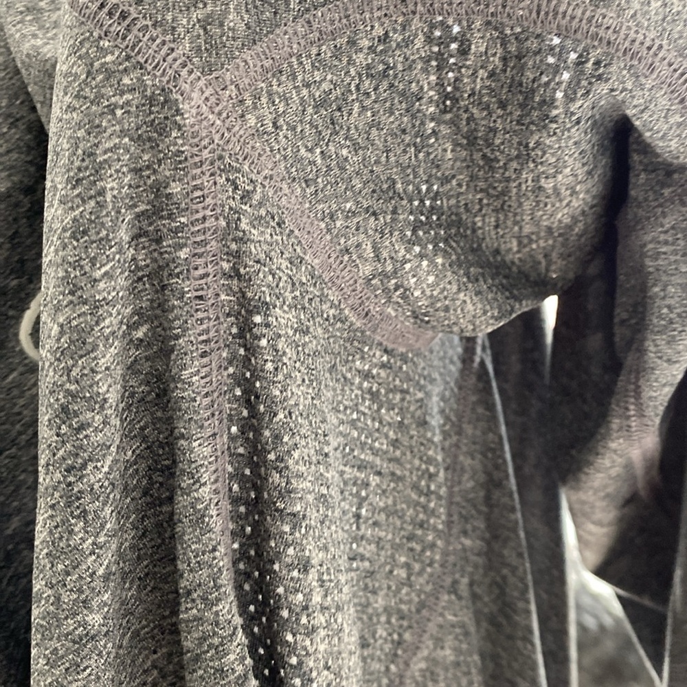 Champion grey heather sweatshirt with mesh panels - Picture 10 of 17